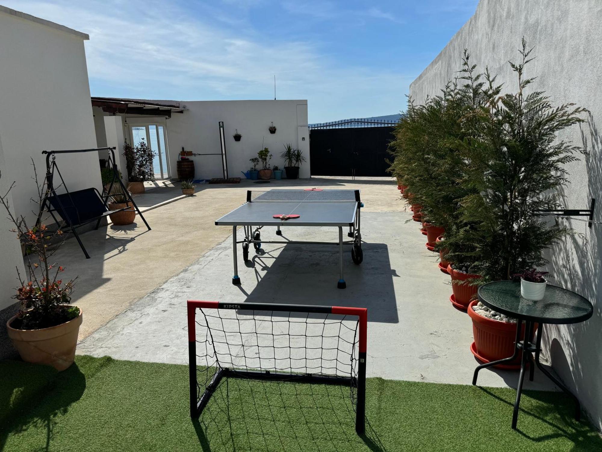 Beach House Oasis Villa Livak คาชเตลา ภายนอก รูปภาพ